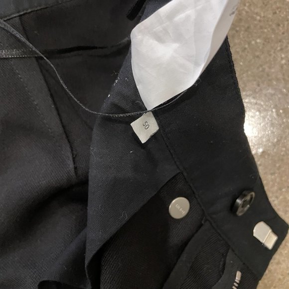 LOEWE Black Wool Belted Trousers - Picture 3 of 7